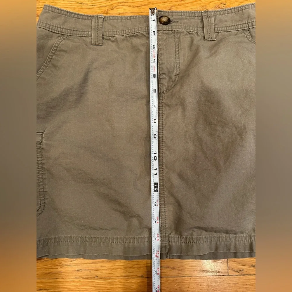 Eddie Bauer Olive Skirt Size‎ 8